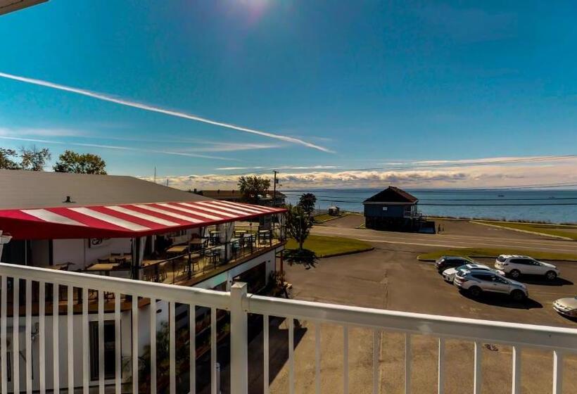 스위트 킹사이즈 침대, Riôtel Carleton Sur Mer