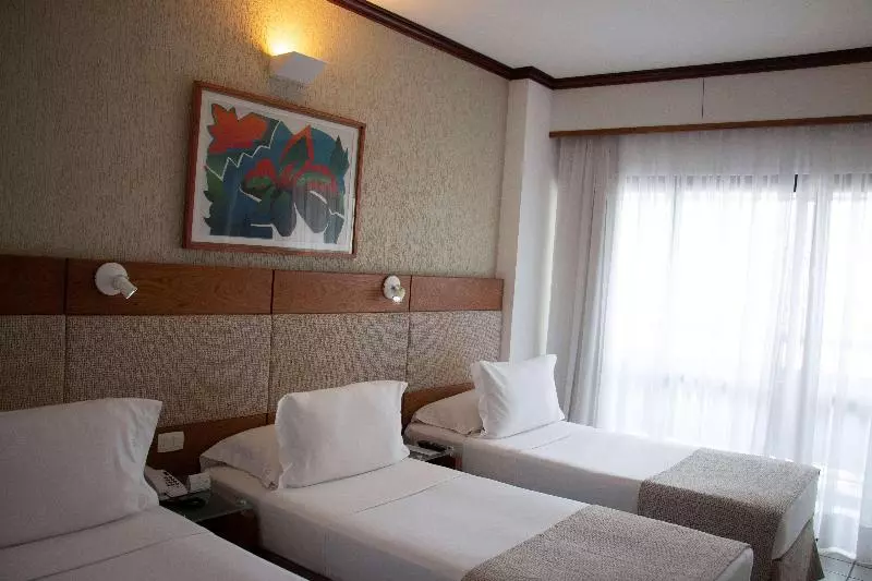 Chambre Triple Standard, Mar Hotel Conventions