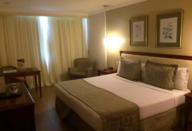 Deluxe Kolmen Hengen Huone Merinäkymä, Olinda Rio