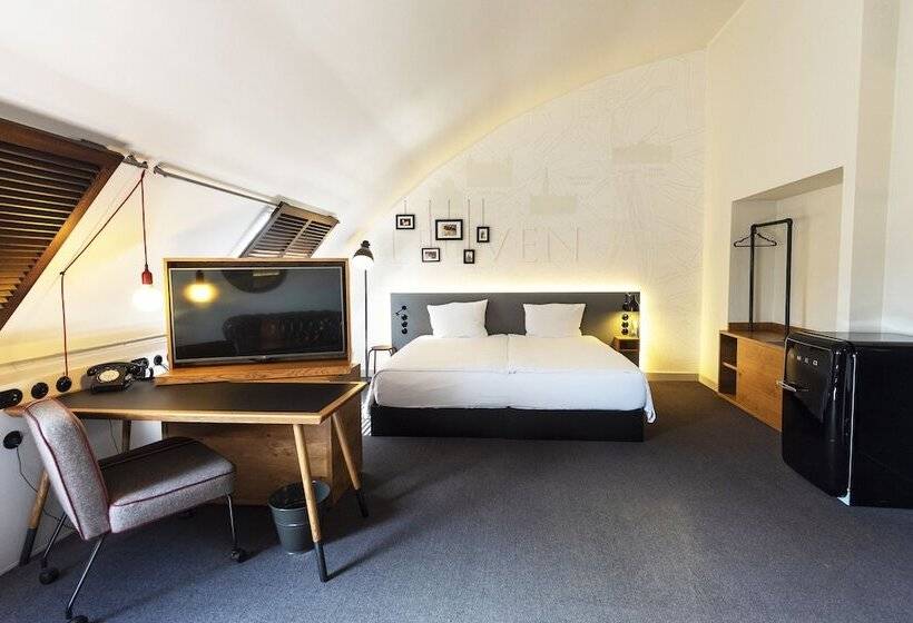 Полулюкс, Pentahotel Leuven