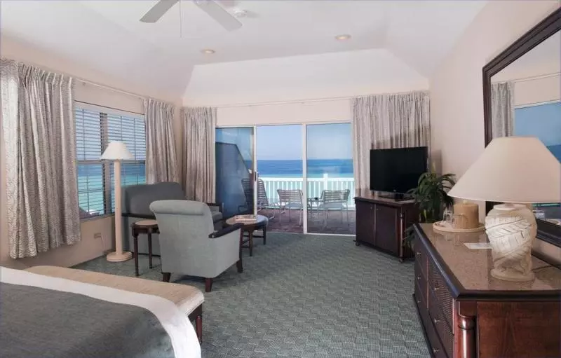 اتاق لوکس با تخت بزرگ, Pompano Beach Club