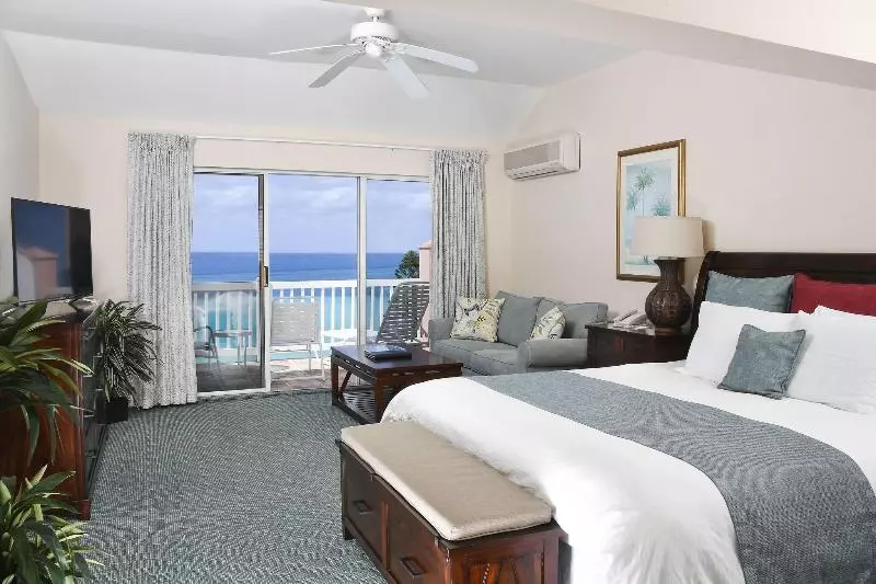 اتاق سوپریور با تخت بزرگ, Pompano Beach Club