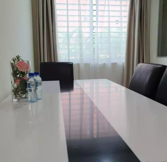 آپارتمان 1 خوابه, The Capital Residence Suites