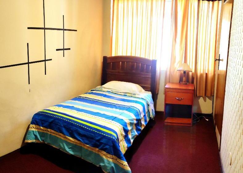 اتاق استاندارد یک نفره, Unión Plaza