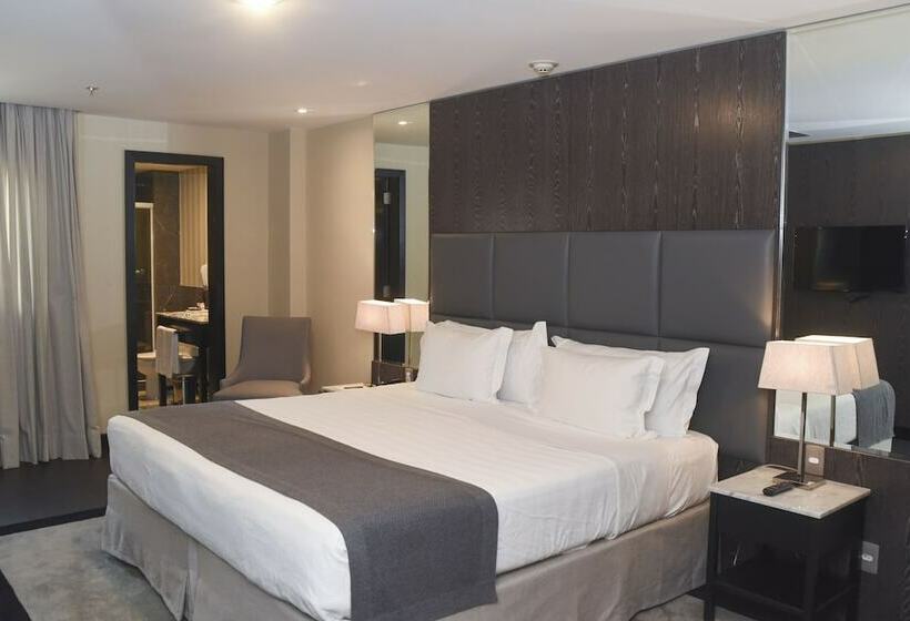 이그제큐티브 스위트, Windsor California Copacabana