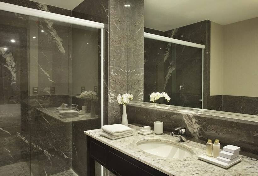 스탠다드 룸 더블 침대, Windsor California Copacabana