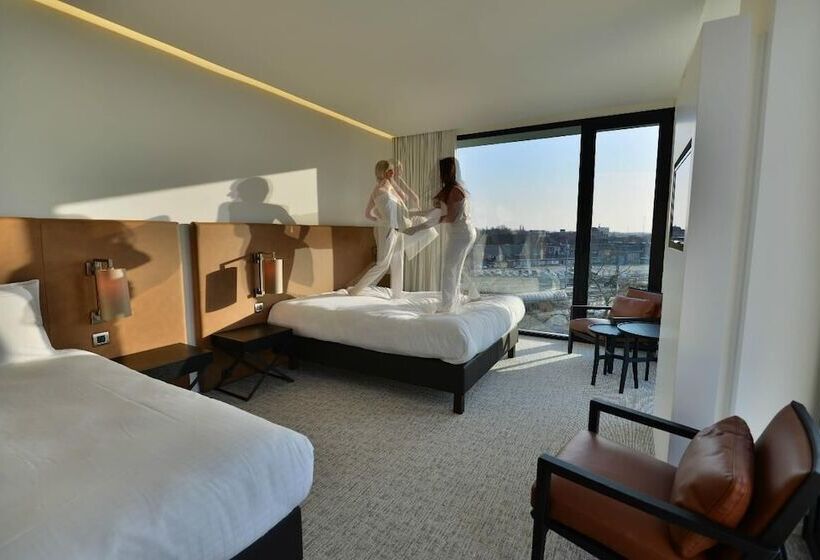 Семейный Номер, Parkhotel Kortrijk