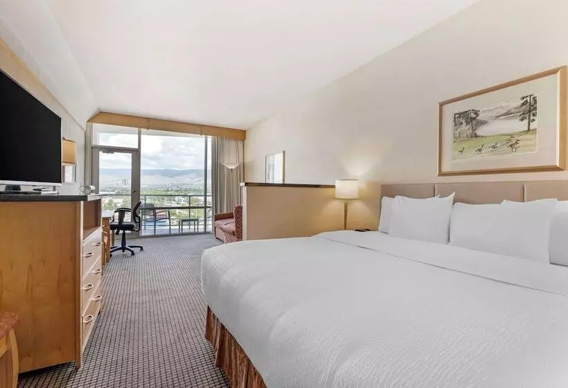 Executive-huone, Best Western Plus Kelowna Hotel & Suites