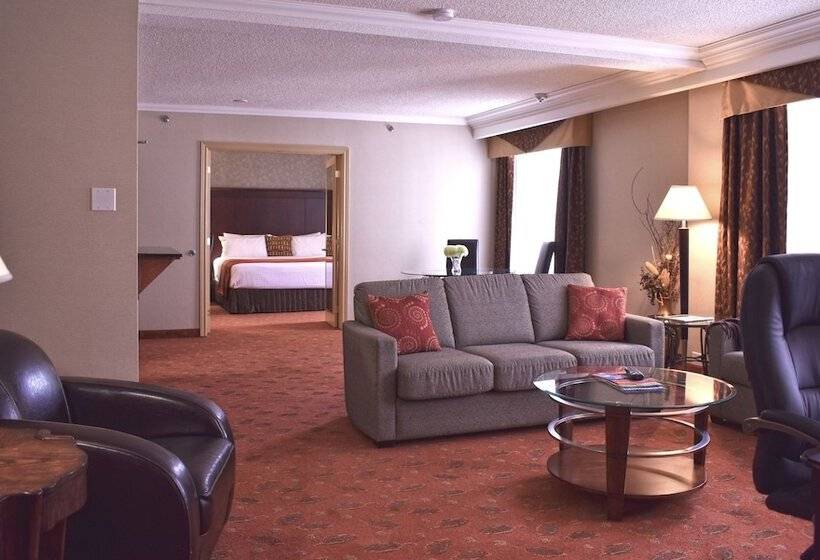 Президентский Люкс, Hamilton Plaza Hotel & Conference Center