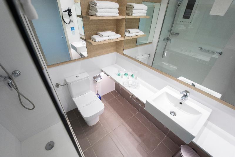 Номер Стандарт, Bonaventure Montreal