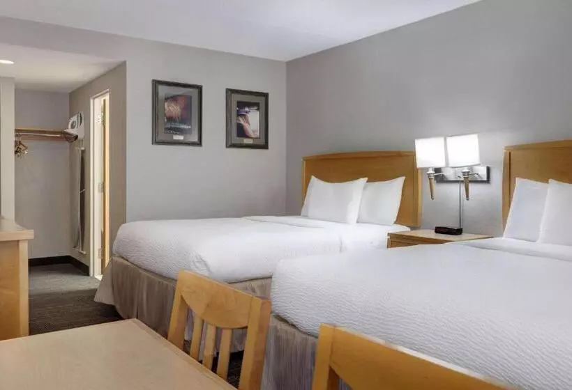 Standard-huone, Days Inn By Wyndham Niagara Falls Near The Falls