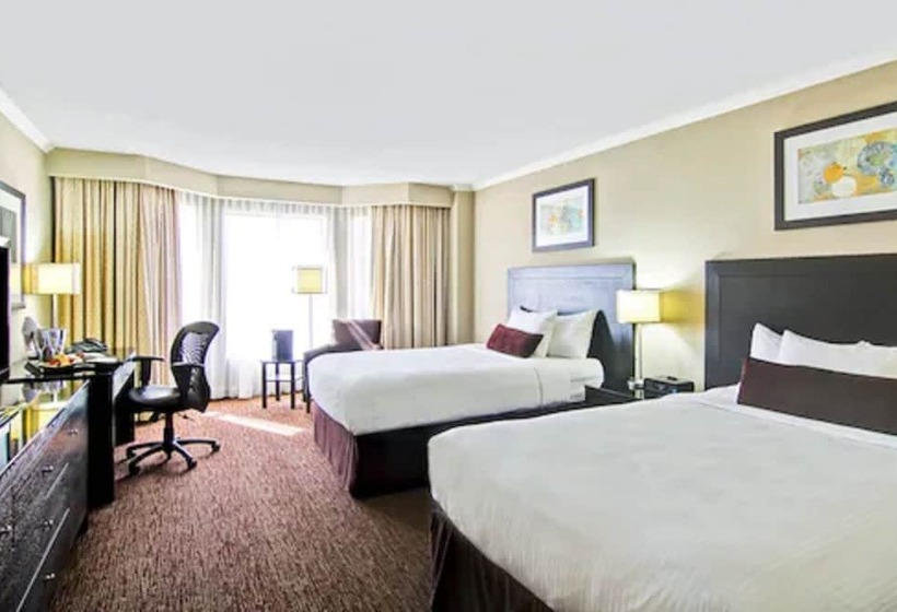 חדר סטנדרט שתי מיטות זוגיות, Delta Hotels By Marriott Toronto East