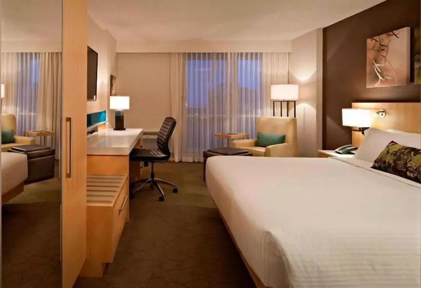 Premium-huone, Delta Hotels By Marriott Winnipeg