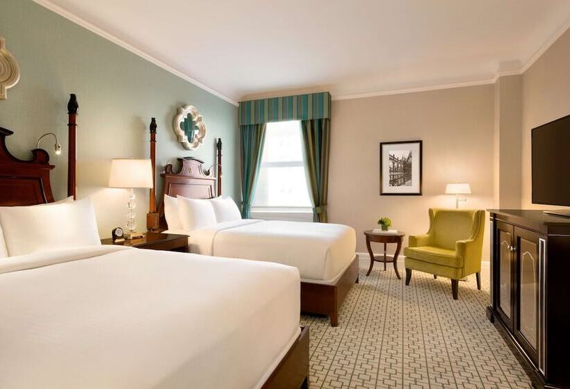 غرفه قياسيه سريرين مزدوجين, Fairmont Château Laurier