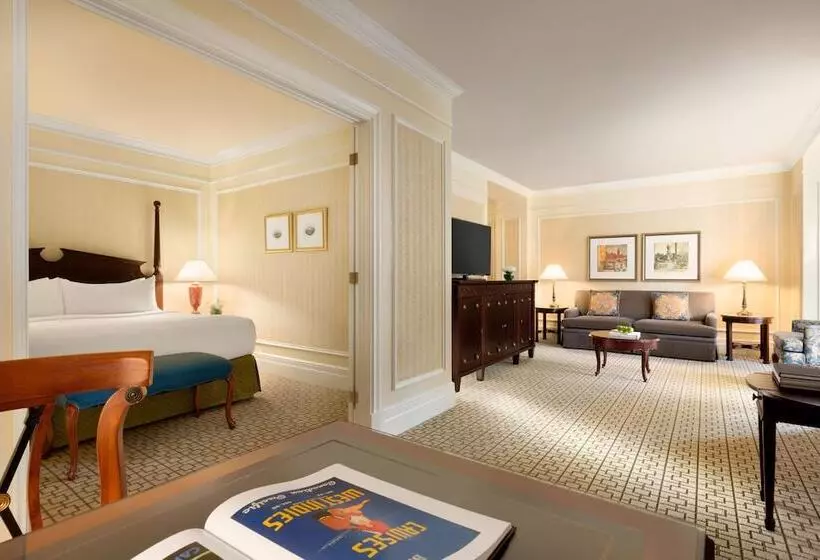 سوییت جونیور, Fairmont Château Laurier