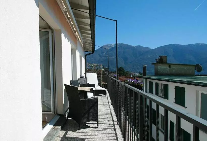 Júnior Suite Vista lago, Garni Golf