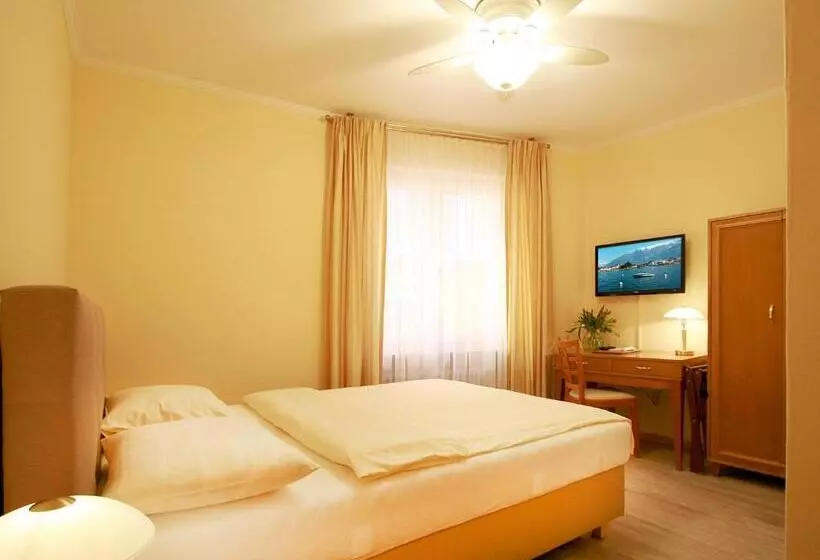 Quarto Comfort Individual, Garni Golf