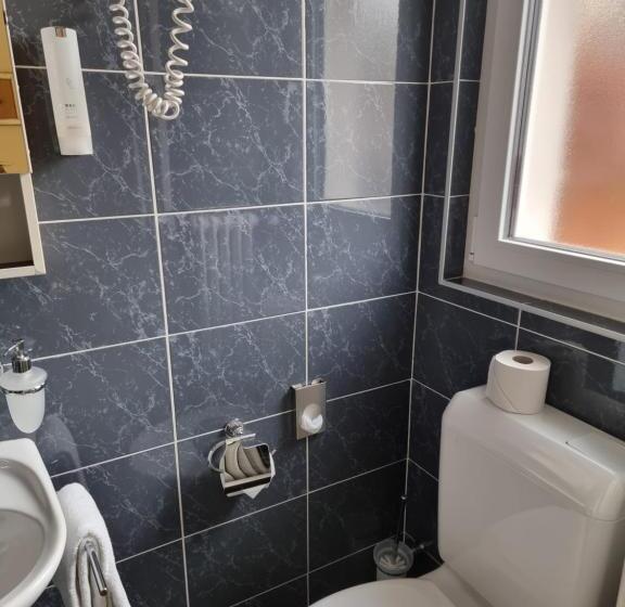 컴포트 싱글 룸, Garni Golf