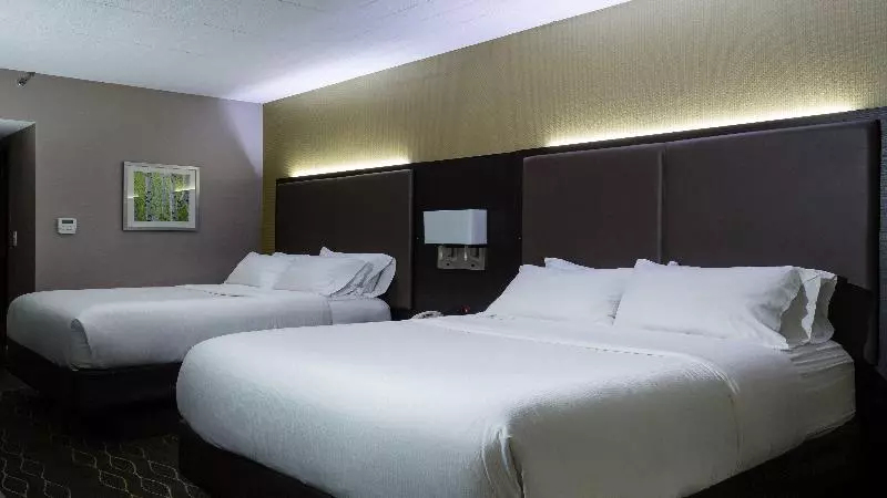 プレミアムルーム, Holiday Inn Sudbury By Ihg