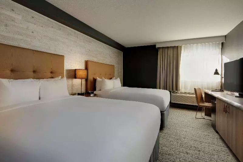 اتاق سوپریور, Le Concorde Quebec
