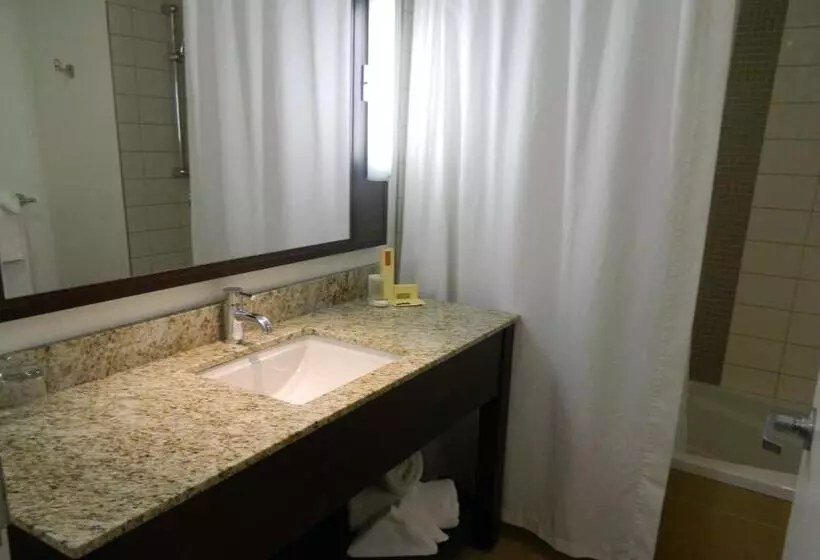 Comfort-huone, Le Georgesville