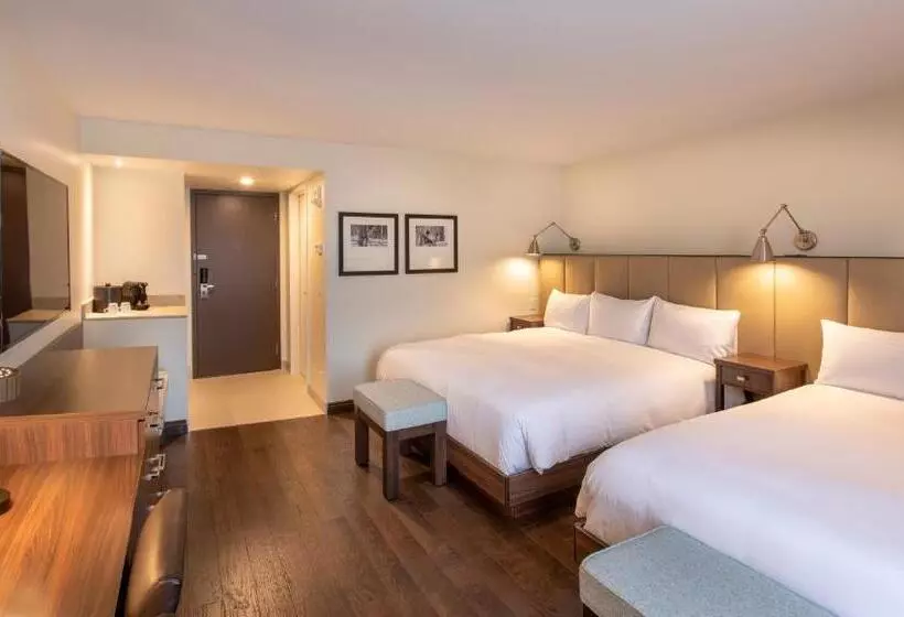 Standard-huone, Le Georgesville
