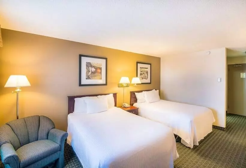スイート（家族用）, Ramada By Wyndham Thunder Bay Airlane