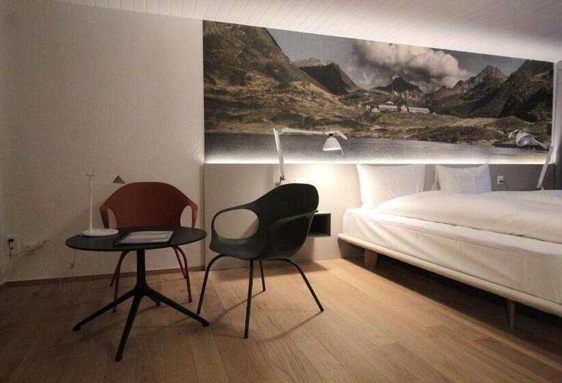 חדר משפחתי, & Restaurant Forni