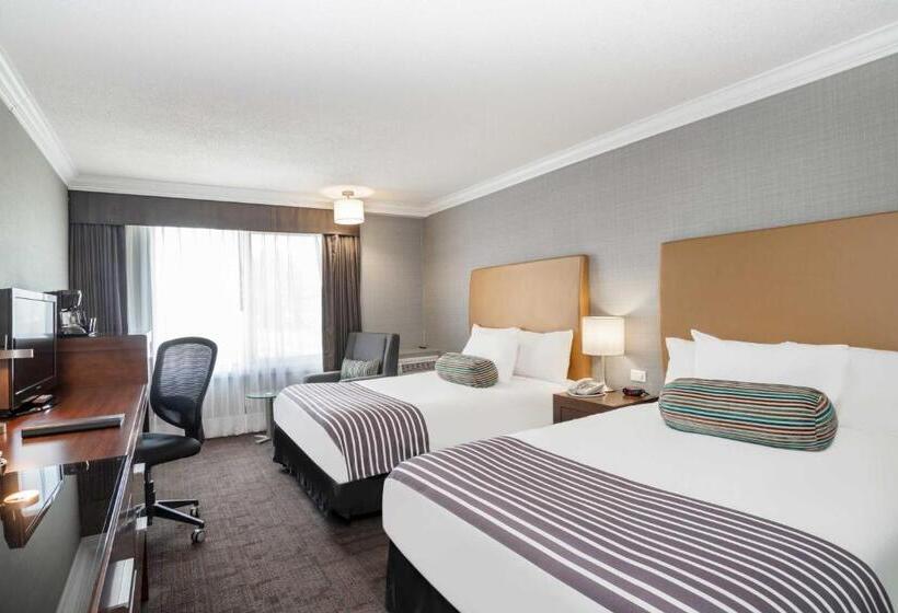 Номер Стандарт 2 Двуспальные Кровати, Sandman Hotel Vernon