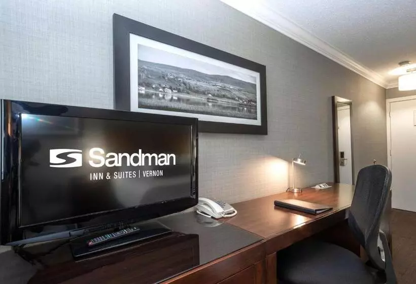 クイーンサイズベッドのスタンダードルーム, Sandman Hotel Vernon