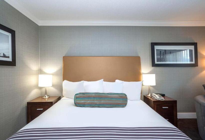 Стандартный Номер Кровать Кинг, Sandman Hotel Vernon