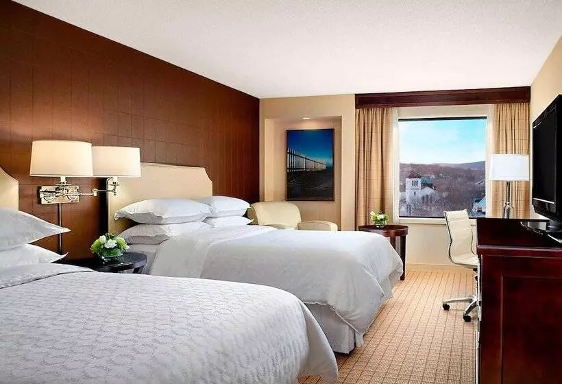 اتاق استاندارد با 2 تخت دوبل, Sheraton Hotel Newfoundland