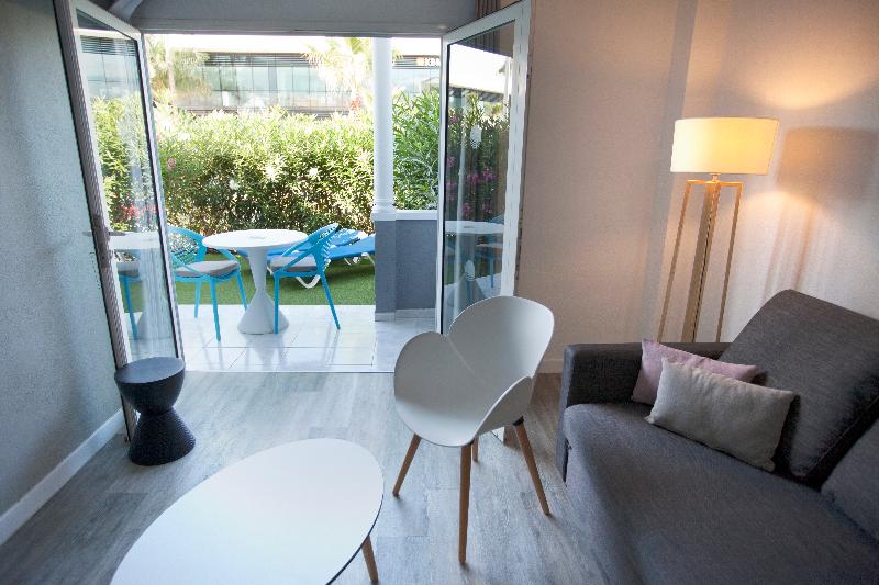 스탠다드 룸 킹사이즈 침대, Sheraton Hotel Newfoundland