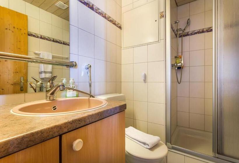 סוויטת פנטהאוז, Sterne