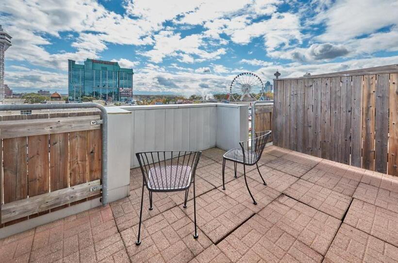 חדר סטנדרט עם נוף, The Falls Hotel & Inn