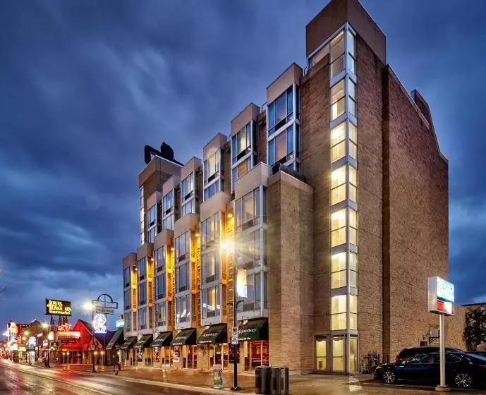اتاق استاندارد با تخت بزرگ, The Falls Hotel & Inn