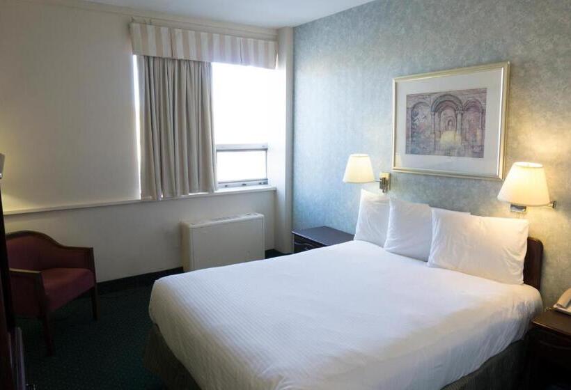 디럭스 스위트, The Marlborough