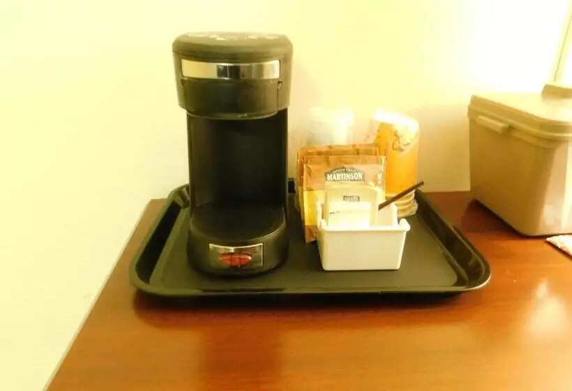 スタンダードルーム, The Marlborough