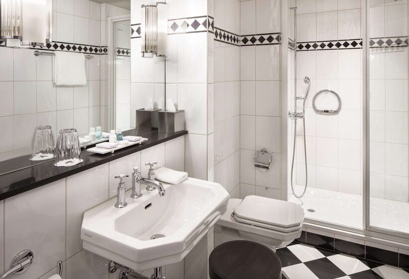 スタンダードシングルルーム, Victoria