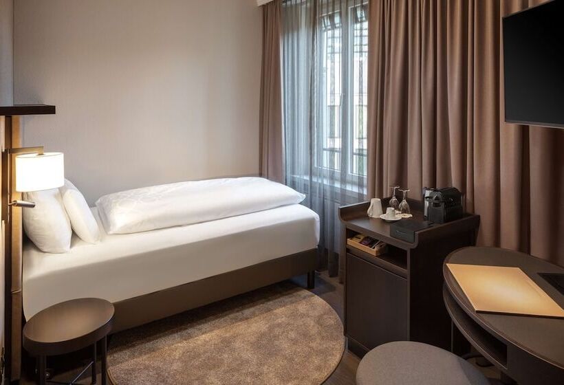 スタンダードシングルルーム, Victoria