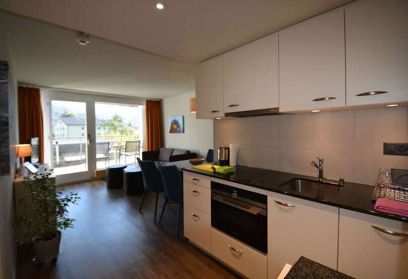 带2个卧室的高级公寓, Hop Apartments & Suites