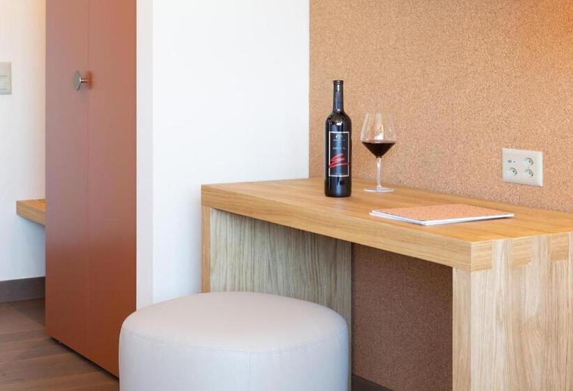 Номер Комфорт, Conca Bella Boutique Hotel & Wine Experience