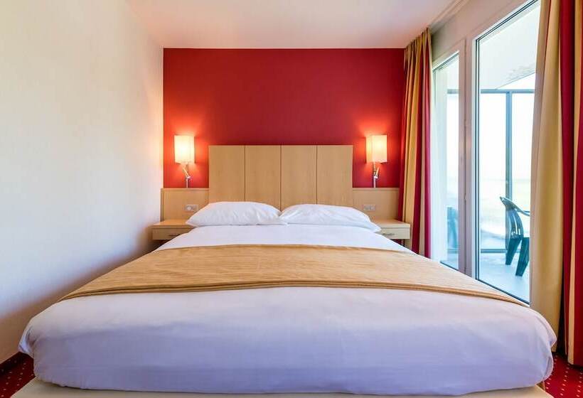 バルコニー付きスタンダードルーム, Grand Hotel Et Centre Thermal D Yverdon Les Bains