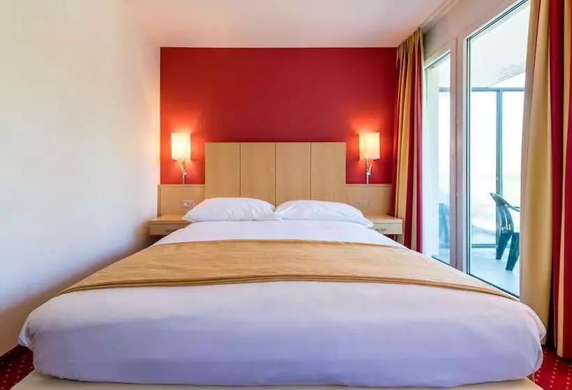 バルコニー付きスタンダードルーム, Grand Hotel Et Centre Thermal D Yverdon Les Bains