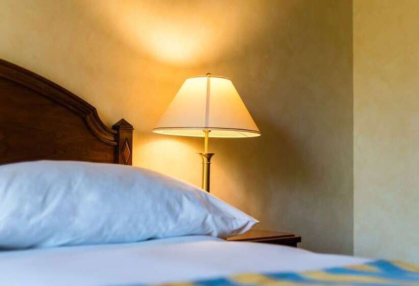 バルコニー付きスタンダードルーム, Grand Hotel Et Centre Thermal D Yverdon Les Bains