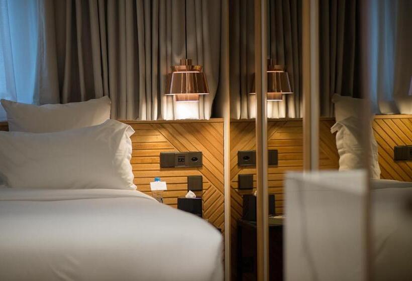 اتاق استاندارد, 9hotel Paquis