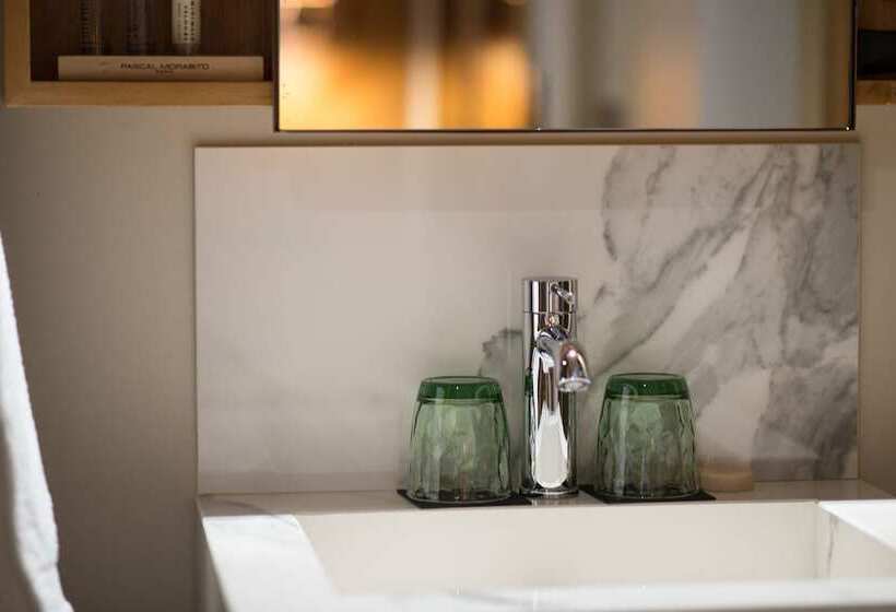 سوییت, 9hotel Paquis