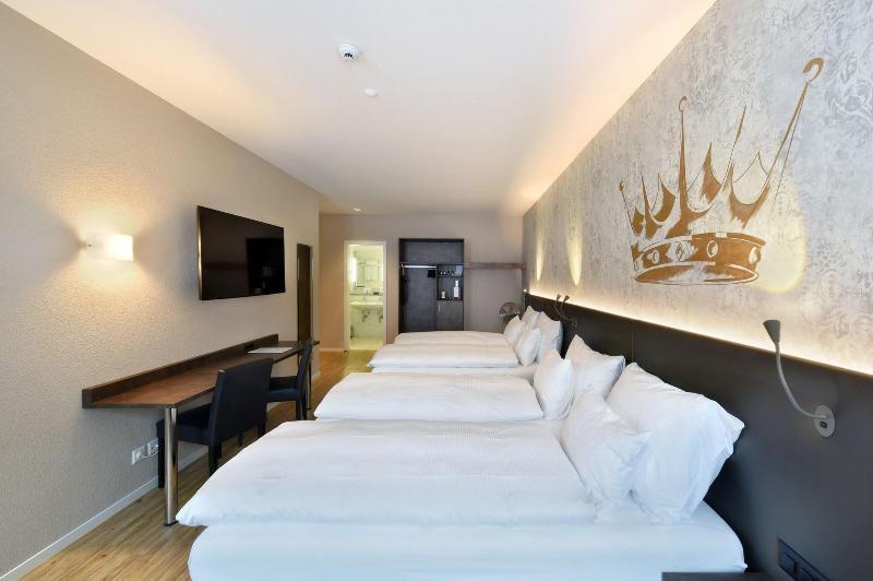 4인용 스탠다드 룸, Altstadt Hotel Krone Luzern