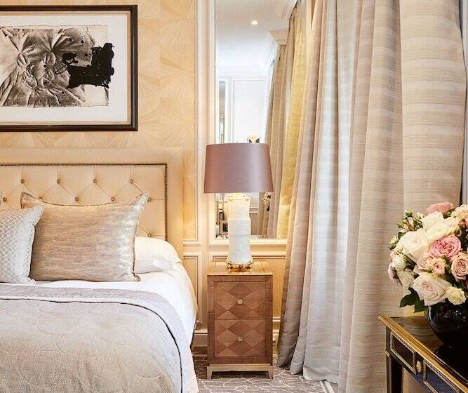 اتاق لوکس, Baur Au Lac