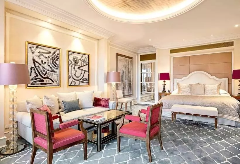 デラックスジュニアスイート, Baur Au Lac